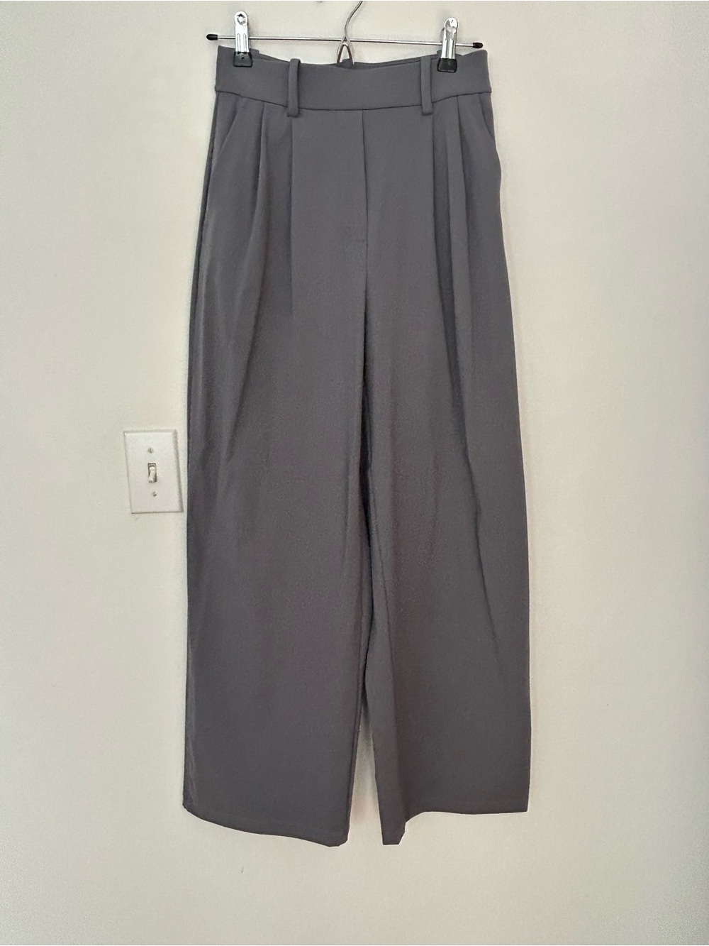 lululemon athletica Wide-Leg High-Rise Trousers in Charcoal